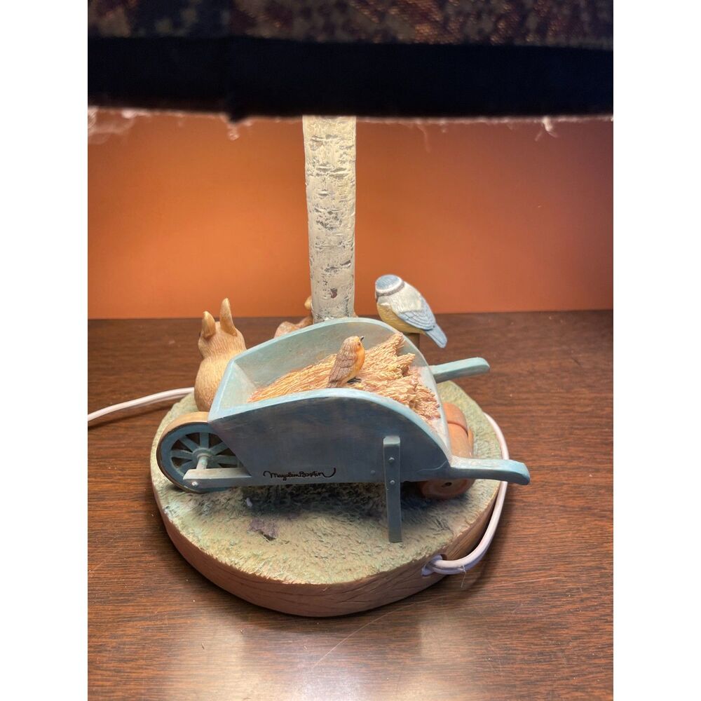 Vintage Cottagecore Bunny Garden fun Rabbit Bird Table Lamp Folk Art Shade - Picture 5 of 6